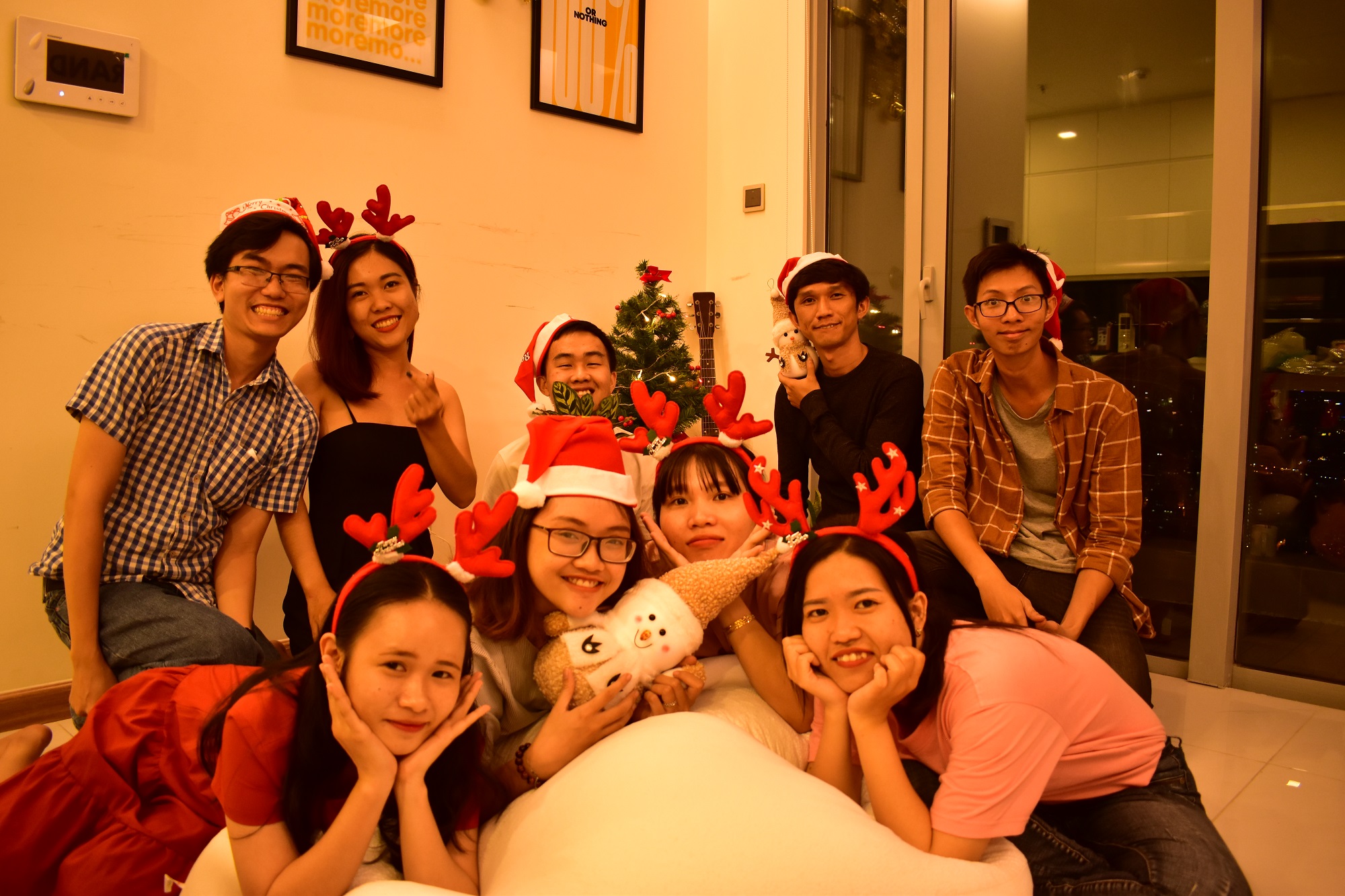 Van Tay Media Christmas times